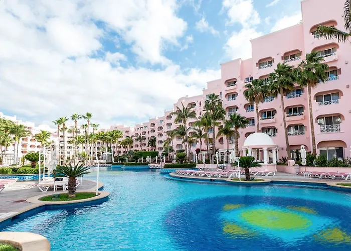 At Pueblo Bonito Rose' And 5* Cabo San Lucas